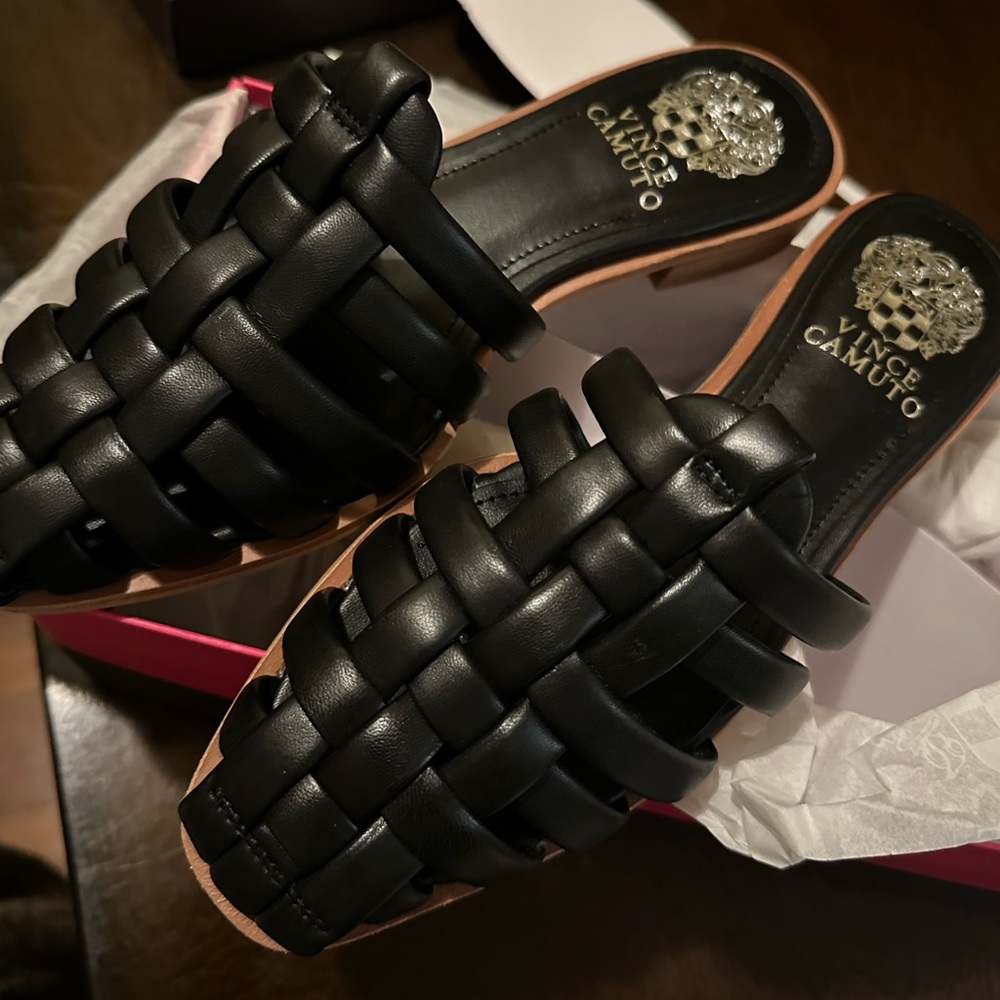 Vince camuto woven slide on sandal in black.